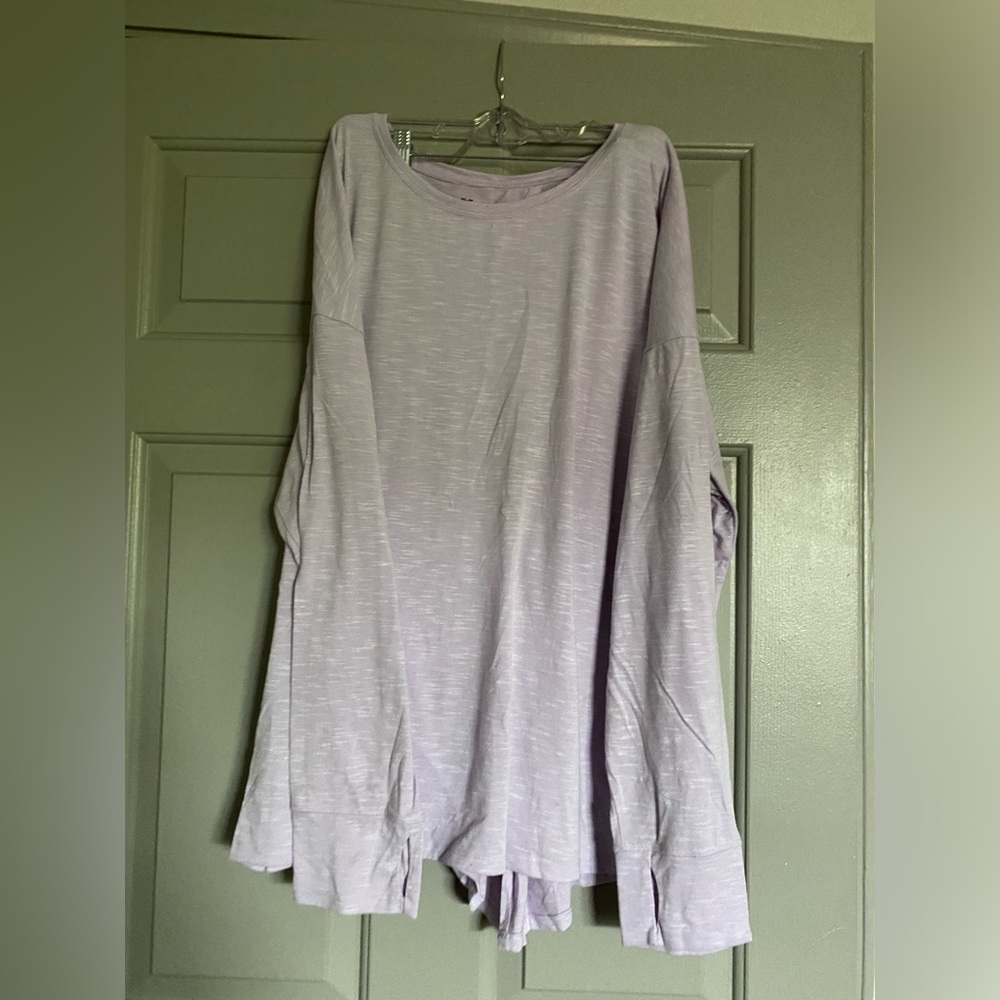 Xersion athletic top